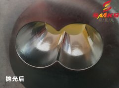 把銹跡斑斑的異形孔拋光成鏡面狀態(tài)！
